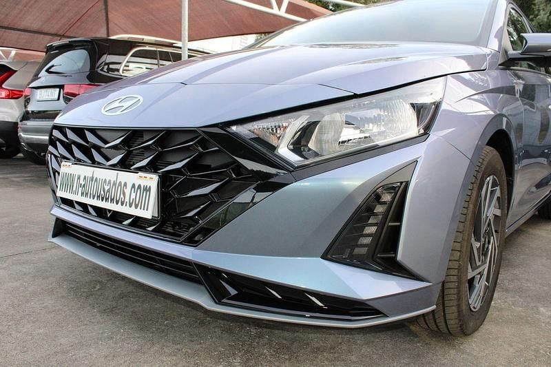 Usado Hyundai i20 Style 101 HP (74 kW) 2025 Azul Citadino