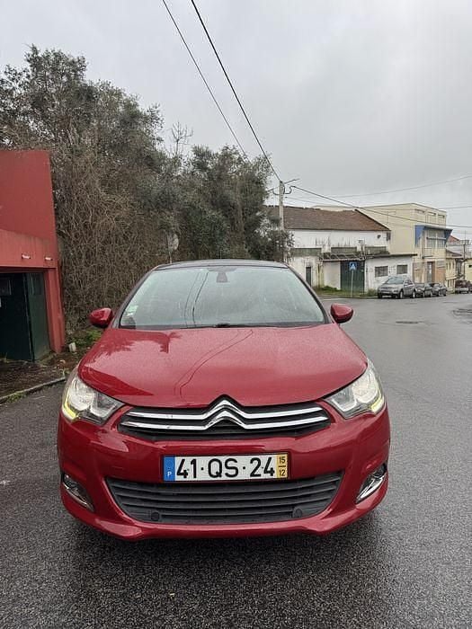 Usado Citroën C4 120 HP (88 kW) 2015 Sedan