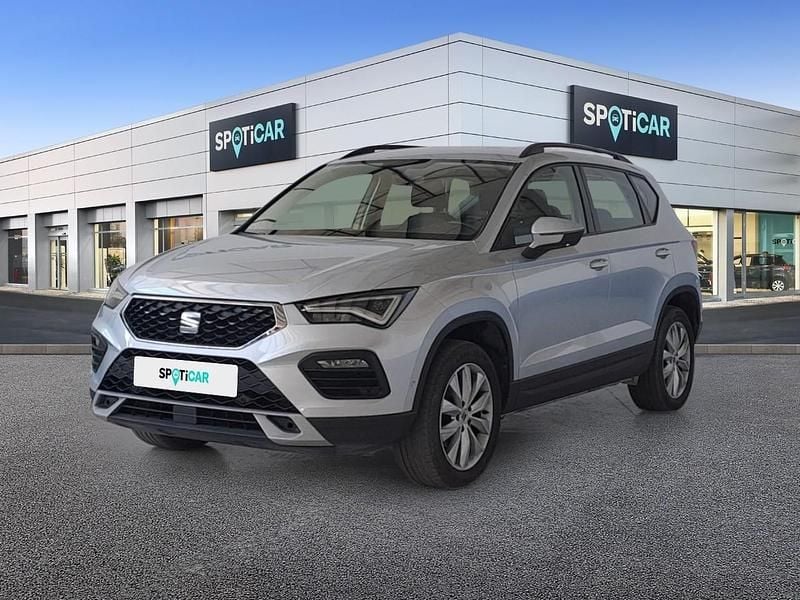 Cinza Usado 2023 Seat Ateca Style SUV | € 22.500 (Preço justo) - Imagem 1/4