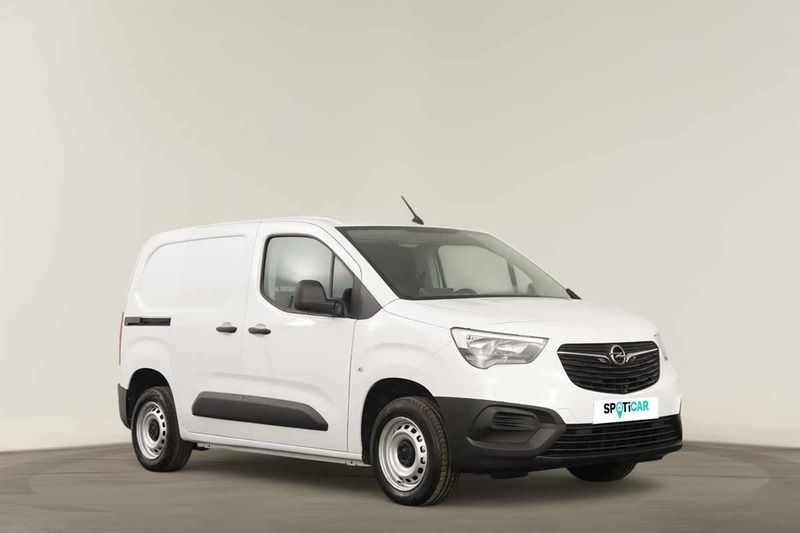 Branco Usado 2023 Opel Combo Monovolume | € 17.990 (Preço elevado) - Imagem 1/4