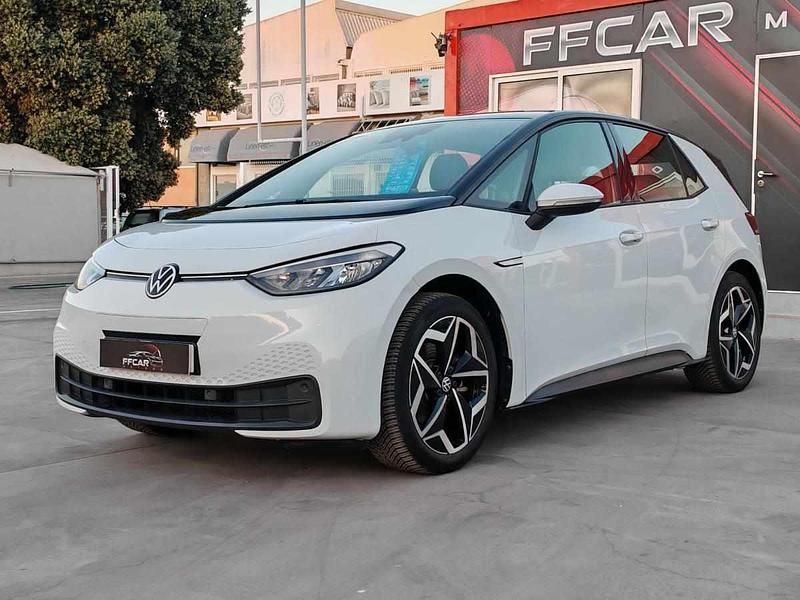 Branco Usado 2021 VW ID.3 Pure Citadino | € 21.500 (Preço justo) - Imagem 1/4