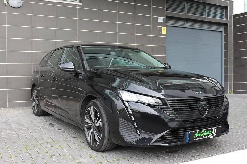 Preto Usado 2023 Peugeot 308 Active Carrinha | € 24.650 (Bom preço) - Imagem 1/4