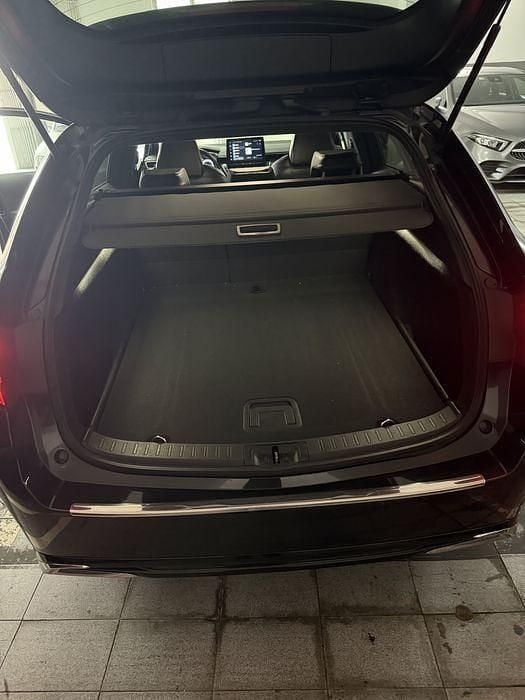 Usado Toyota Corolla Hybrid 2023 Sedan