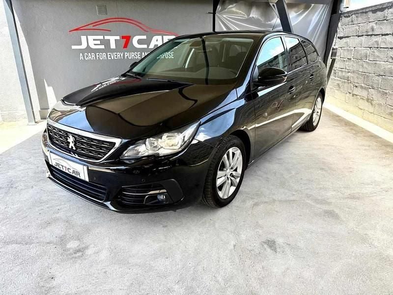 Preto Usado 2018 Peugeot 308 Style Carrinha | € 11.990 (Preço justo) - Imagem 1/4