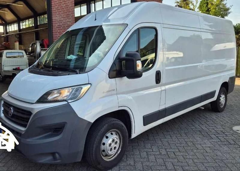 Branco Usado 2016 Fiat Ducato Van | € 9.000 - Imagem 1/2
