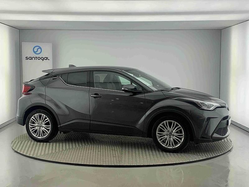 Cinza Usado 2023 Toyota C-HR SUV | € 33.490 (Preço justo) - Imagem 1/4