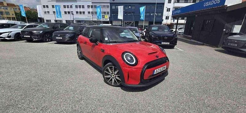 Vermelho Usado 2022 Mini Cooper S Citadino | € 24.490 (Preço justo) - Imagem 1/4