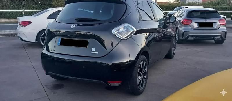 Usado Renault Zoe Bose Edition 80 kW (109 HP) 2019 Preto Citadino
