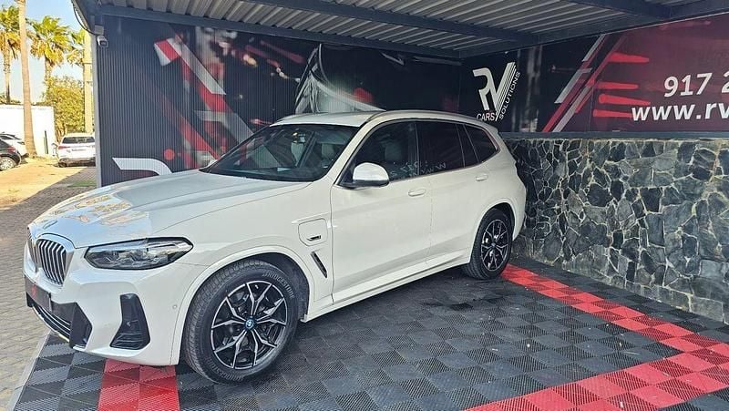 Branco Usado 2022 BMW X3 SUV | € 44.990 - Imagem 1/4