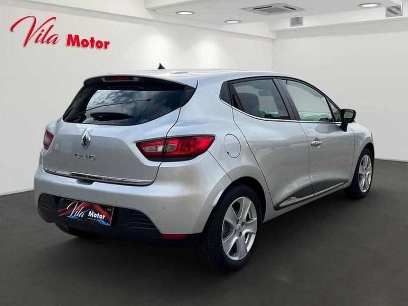 Usado Renault Clio IV 118 HP (86 kW) 2016 Branco