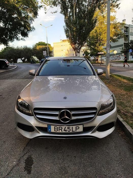Usado 2018 Mercedes C220 Sedan | € 30.800 (Preço justo) - Imagem 1/4