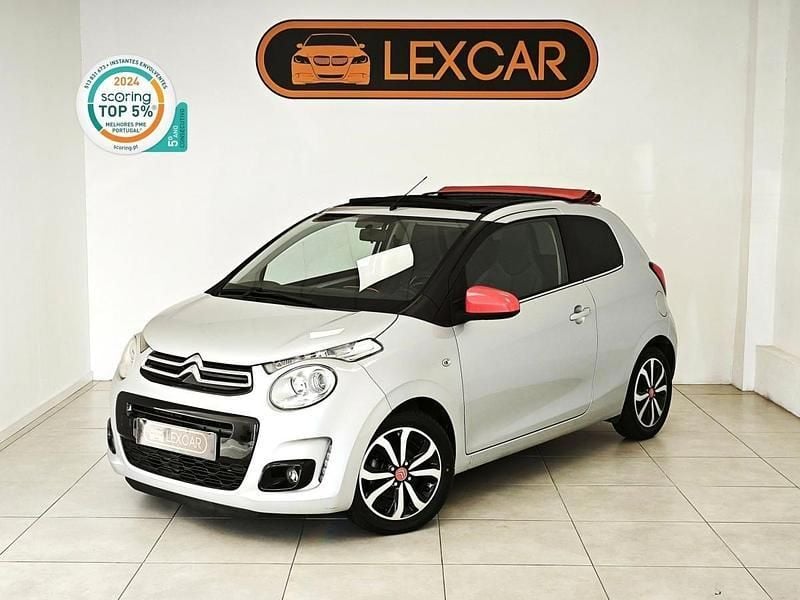 Cinza Usado 2018 Citroën C1 Shine Citadino | € 10.500 (Preço justo) - Imagem 1/4