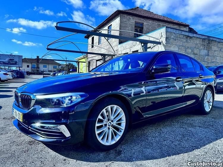 Preto Usado 2019 BMW 520 Luxury Line Sedan | € 26.990 (Super Preço) - Imagem 1/1