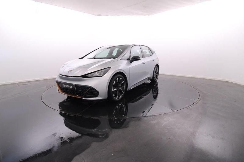 Cinzento Usado 2023 Cupra Born Citadino | € 31.900 (Preço justo) - Imagem 1/4