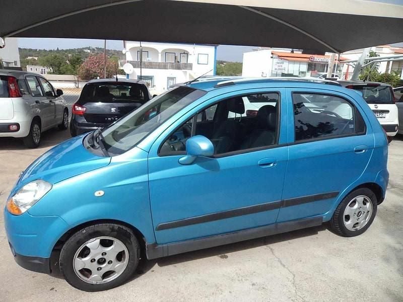 Azul Usado 2009 Chevrolet Matiz Citadino | € 3.500 - Imagem 1/4