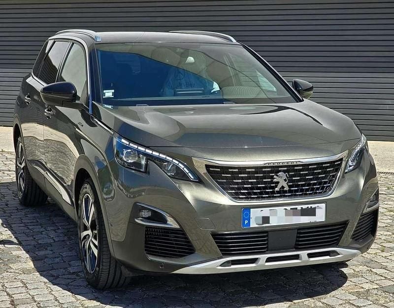 Usado Peugeot 5008 GT-line 130 HP (95 kW) 2020 Cinza Monovolume