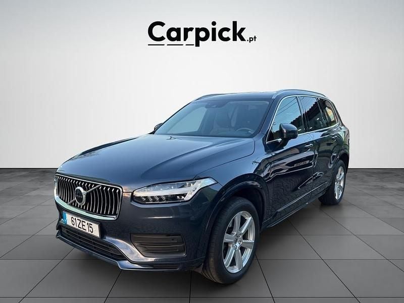 Usado Volvo XC90 Momentum 392 HP (288 kW) 2019 Cinza SUV
