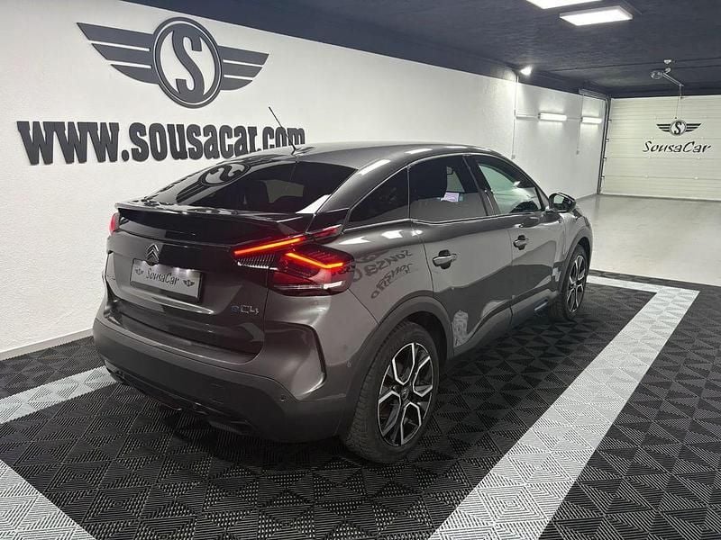 Usado Citroën e-C4 Shine 100 kW (136 HP) 2021 Cinza SUV