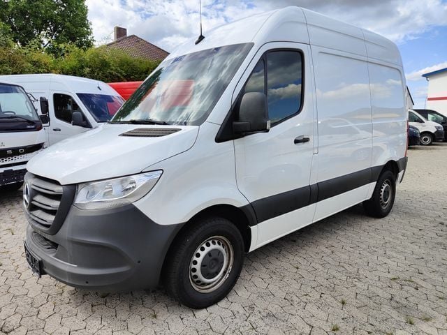 Branco Usado 2018 Mercedes Sprinter Van | € 28.900 - Imagem 1/4