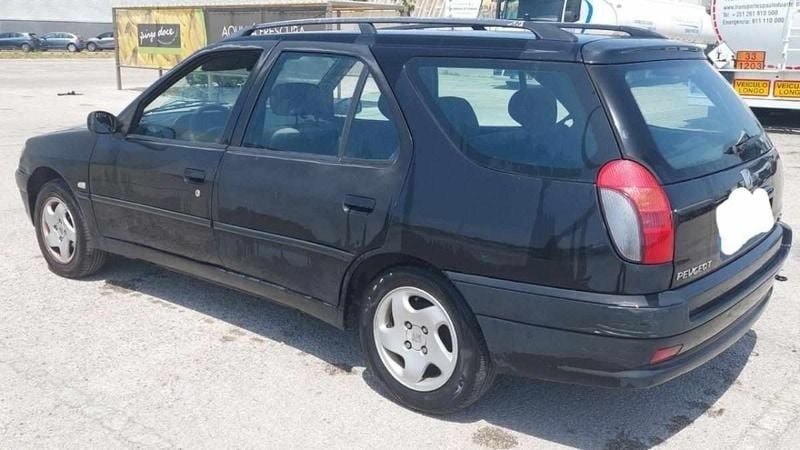 Preto Usado 2000 Peugeot 306 Carrinha | € 1.000 - Imagem 1/4
