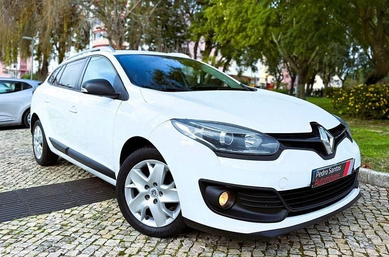 Branco Usado 2013 Renault Mégane GrandTour Carrinha | € 6.490 (Bom preço) - Imagem 1/4