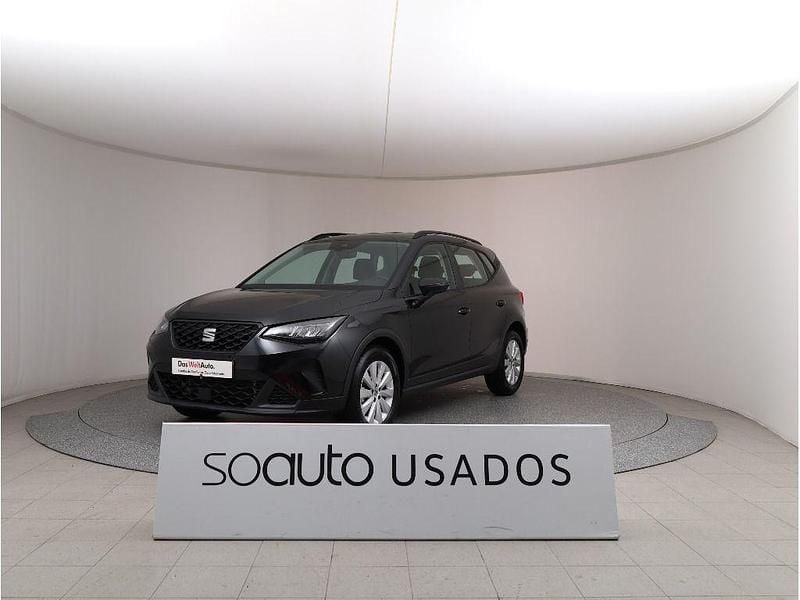 Usado Seat Arona Style 115 HP (84 kW) 2025 Preto metalizado SUV