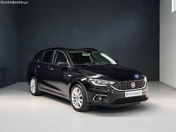 Preto Usado 2018 Fiat Tipo Lounge Carrinha | € 9.490 (Bom preço) - Imagem 1/1