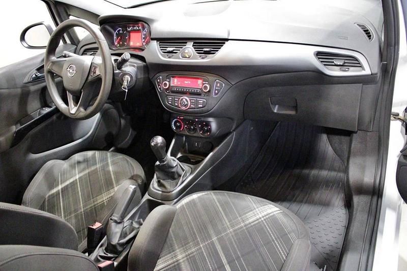 Usado Opel Corsa 75 HP (55 kW) 2018 Branco Citadino