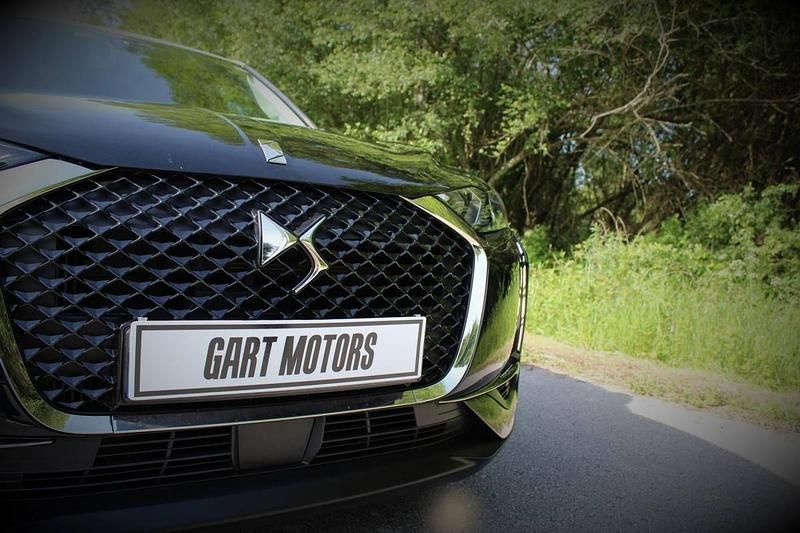 Usado DS Automobiles DS3 Crossback So Chic 102 HP (75 kW) 2019 Preto SUV