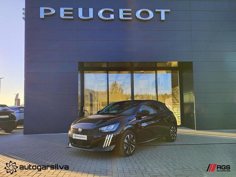 Preto Usado 2025 Peugeot 208 Citadino | € 22.700 - Imagem 1/4