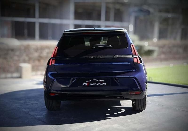 Usado Renault R5 110 kW (150 HP) 2024 Azul Citadino