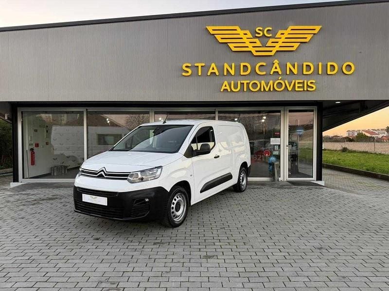 Branco Usado 2021 Citroën Berlingo Monovolume | € 13.750 (Preço justo) - Imagem 1/4