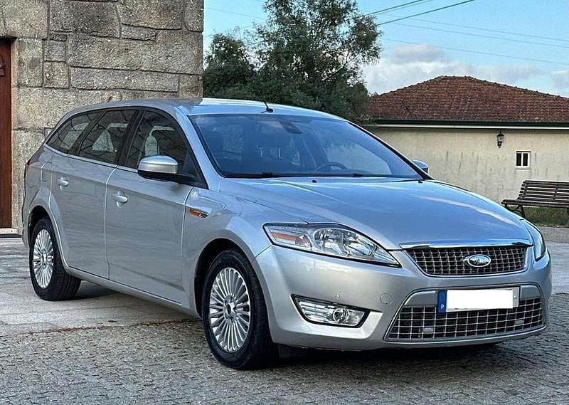 Usado 2008 Ford Mondeo Sedan | € 4.500 (Preço justo) - Imagem 1/4