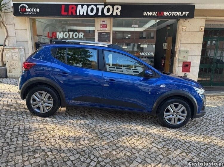 Azul Usado 2021 Dacia Sandero Comfort Citadino | € 14.950 (Preço elevado) - Imagem 1/1