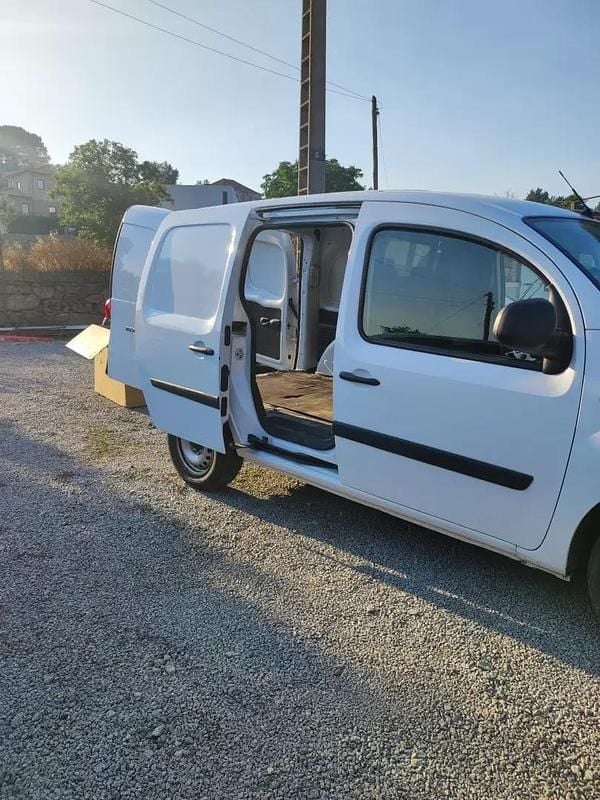 Usado Renault Kangoo 85 HP (62 kW) 2020 Branco Monovolume