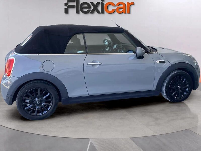 Cinzento Usado 2018 Mini ONE Citadino | € 17.890 (Preço justo) - Imagem 1/4