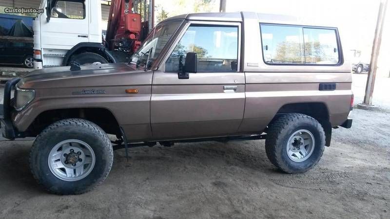 Toyota land cruiser 73