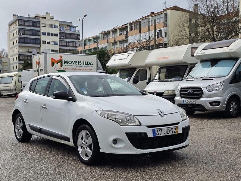 Branco Usado 2010 Renault Mégane III Dynamique | € 4.900 (Preço elevado) - Imagem 1/4