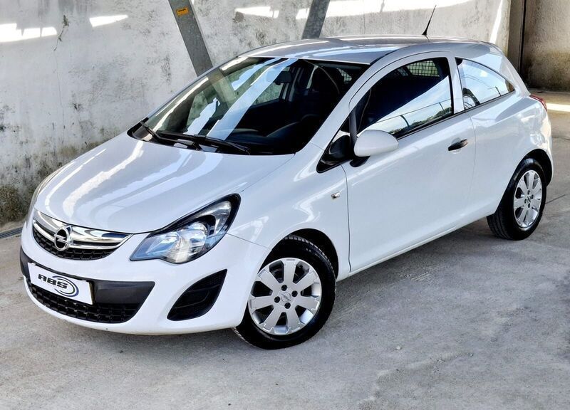 Branco Usado 2014 Opel Corsa Citadino | € 5.950 (Bom preço) - Imagem 1/4