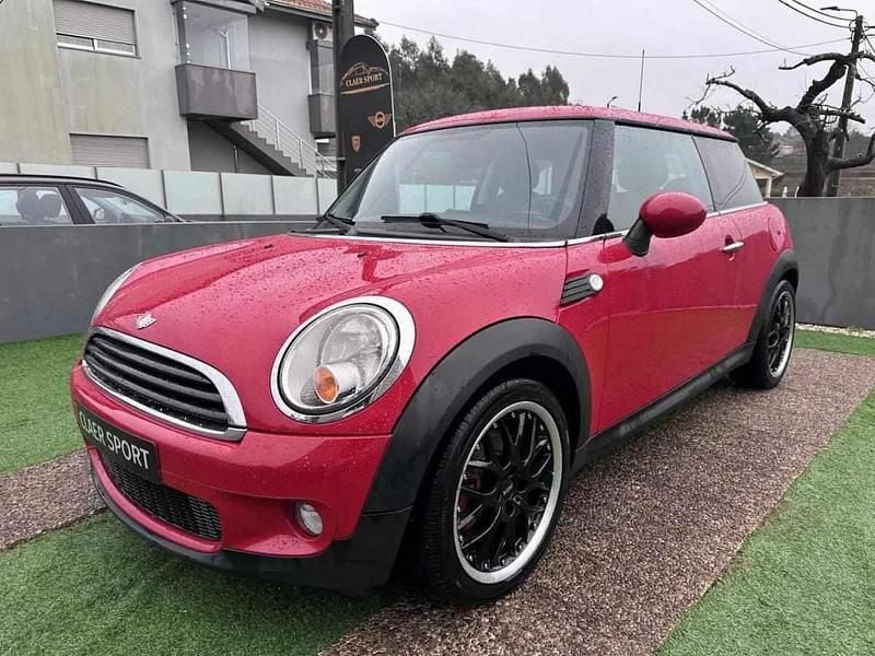Usado Mini ONE 75 HP (55 kW) 2009 Vermelho Citadino