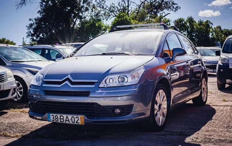 Usado Citroën C4 Exclusive 110 HP (80 kW) 2005 Cinza Sedan