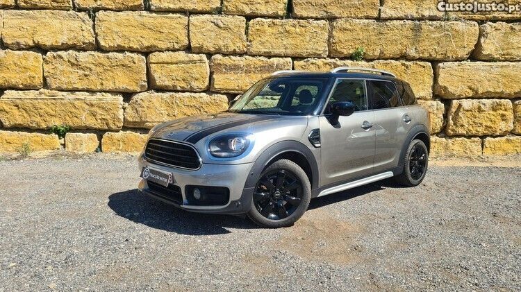 Cinza Usado 2020 Mini One D Countryman SUV | € 26.950 (Preço elevado) - Imagem 1/1