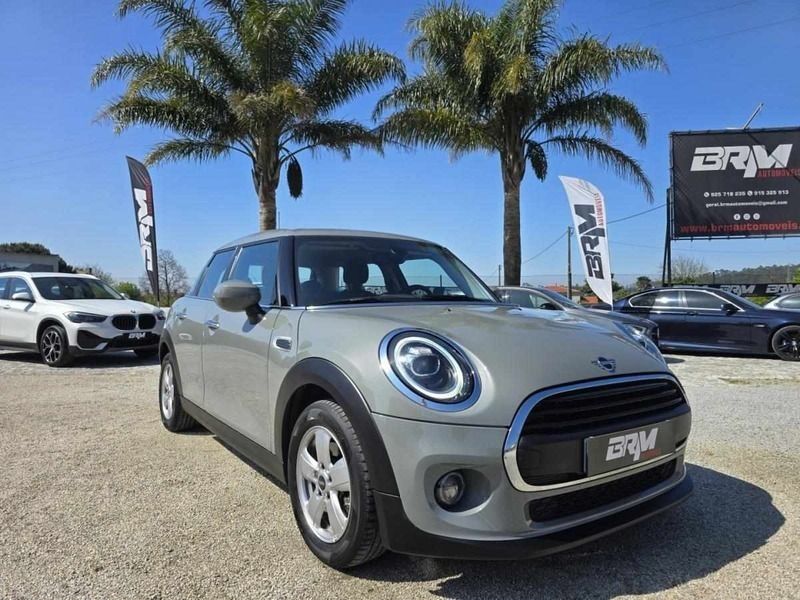 Cinzento Usado 2021 Mini Cooper Citadino | € 22.900 (Preço justo) - Imagem 1/4