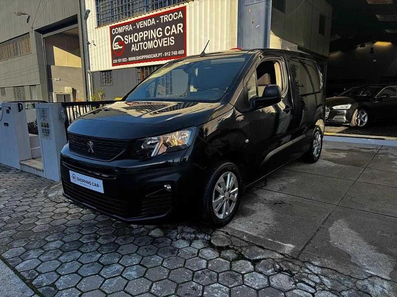 Preto Usado 2019 Peugeot Partner Monovolume | € 13.900 (Preço justo) - Imagem 1/4