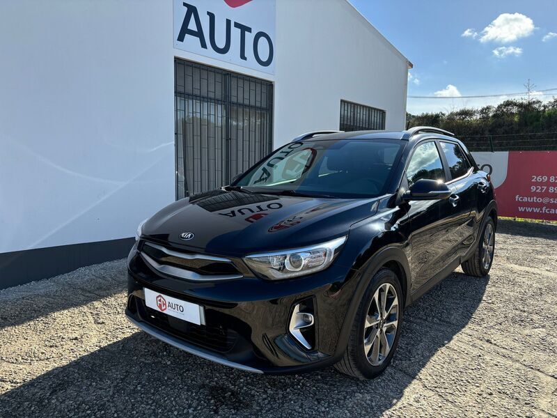 Preto Usado 2021 Kia Stonic SUV | € 17.990 (Preço elevado) - Imagem 1/4