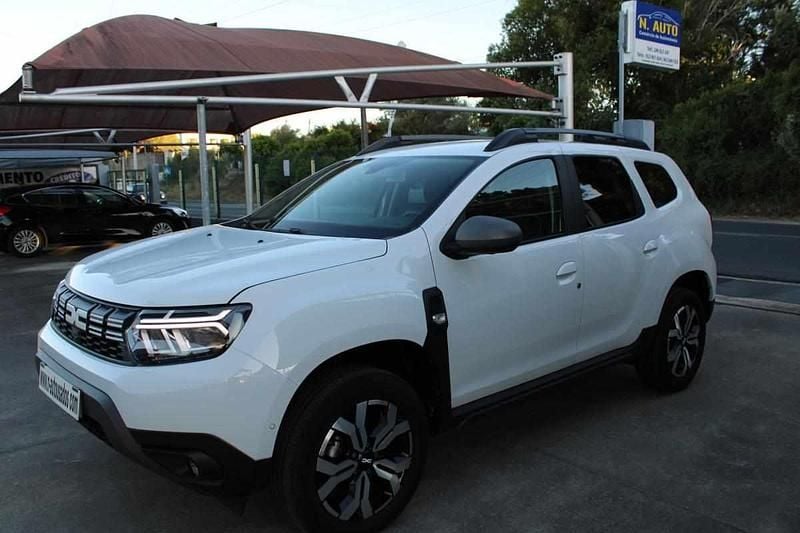 Branco Usado 2024 Dacia Duster SUV | € 20.900 (Preço justo) - Imagem 1/4