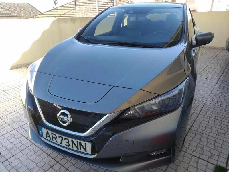 Cinzento Usado 2021 Nissan Leaf Citadino | € 18.500 - Imagem 1/4