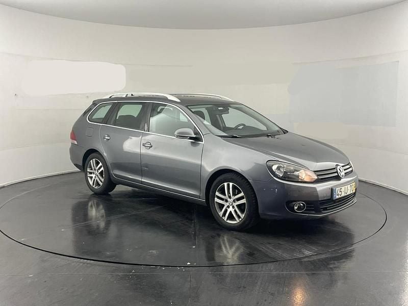 Cinzento Usado 2009 VW Golf VI Citadino | € 4.250 (Super Preço) - Imagem 1/4