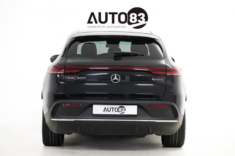 Usado Mercedes EQC400 300 kW (408 HP) 2020 Preto SUV