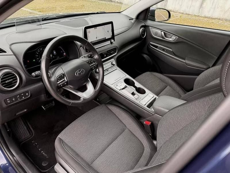 Usado Hyundai Kauai Premium 150 kW (204 HP) 2020 Azul escuro SUV